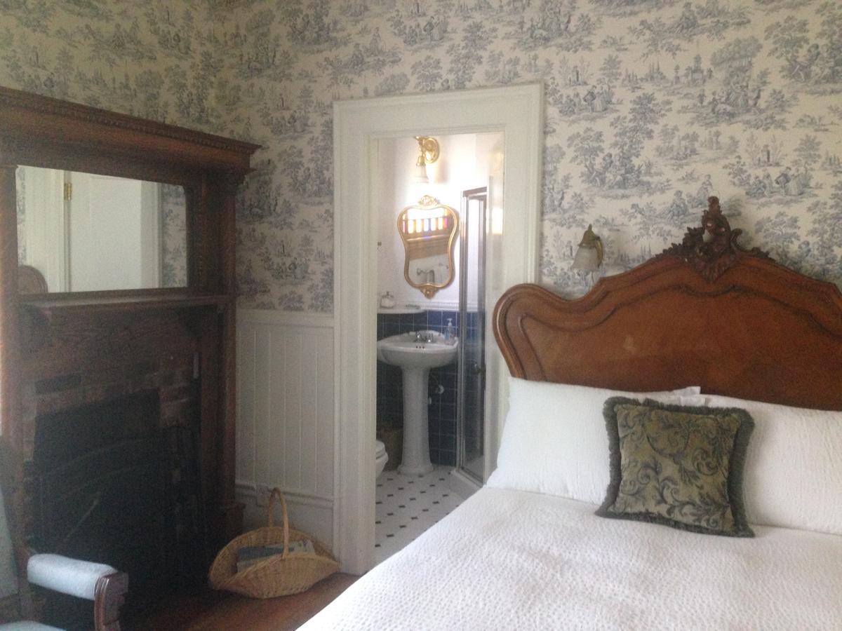 Weller House Inn Fort Bragg Oda fotoğraf